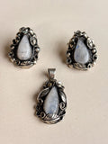 Dije y aretes de Piedra Luna natural