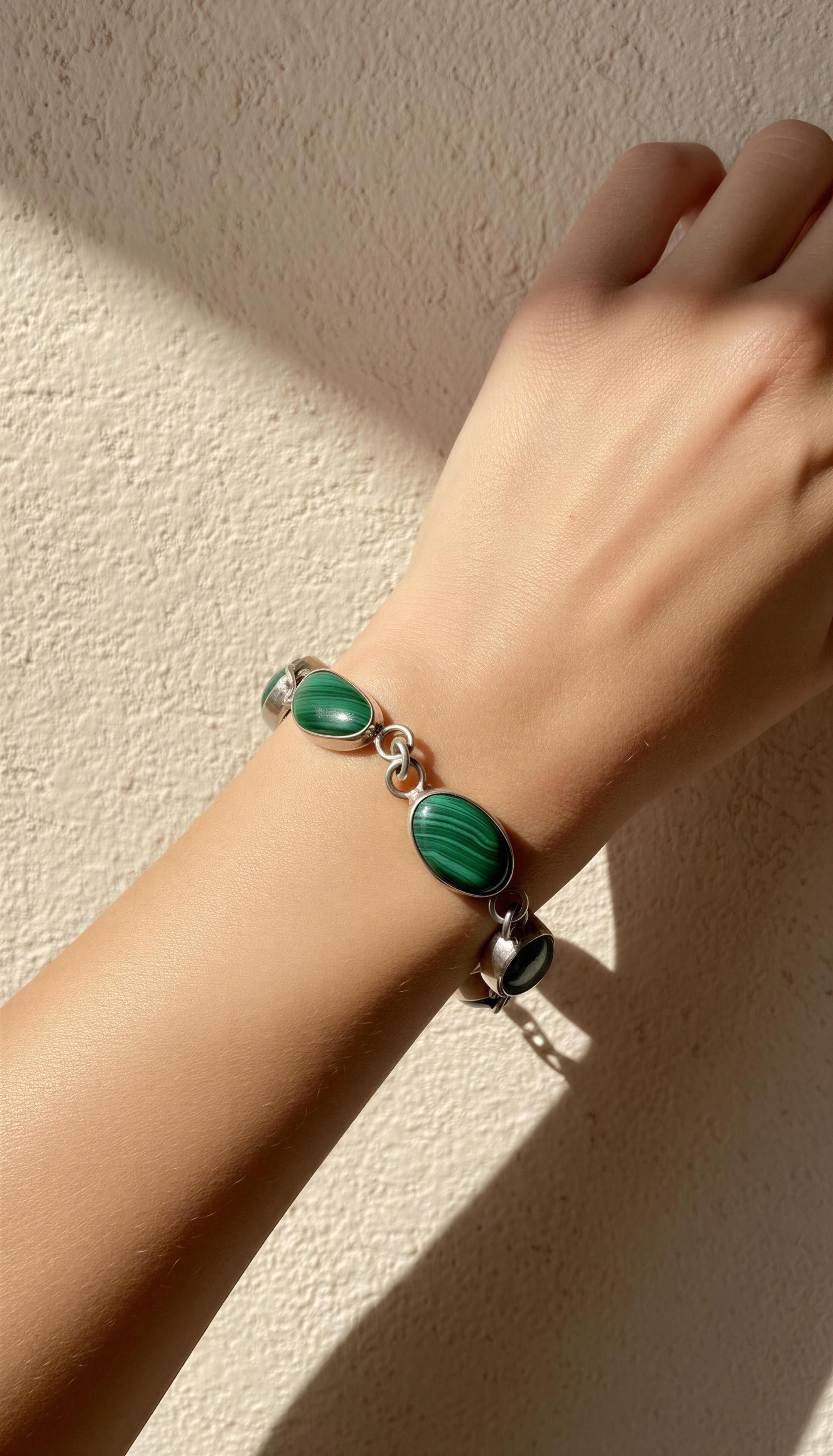 Pulsera de Malaquita natural.