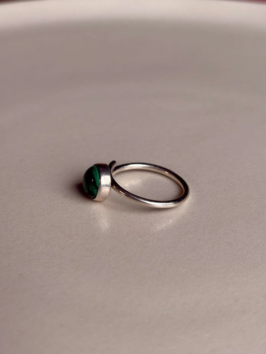 Anillo de Malaquita natural.