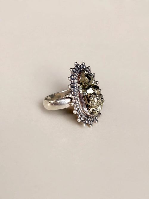 Anillo de PIRITA NATURAL