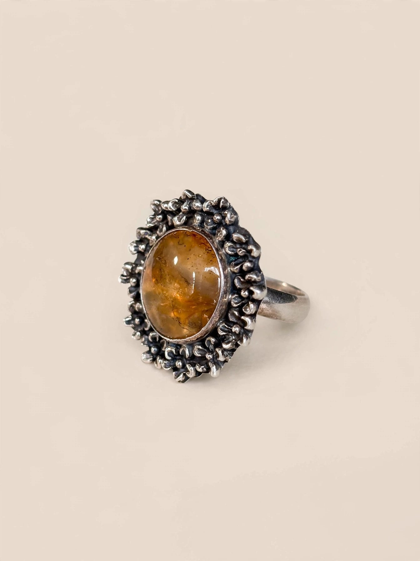 NATURAL AMBER ring