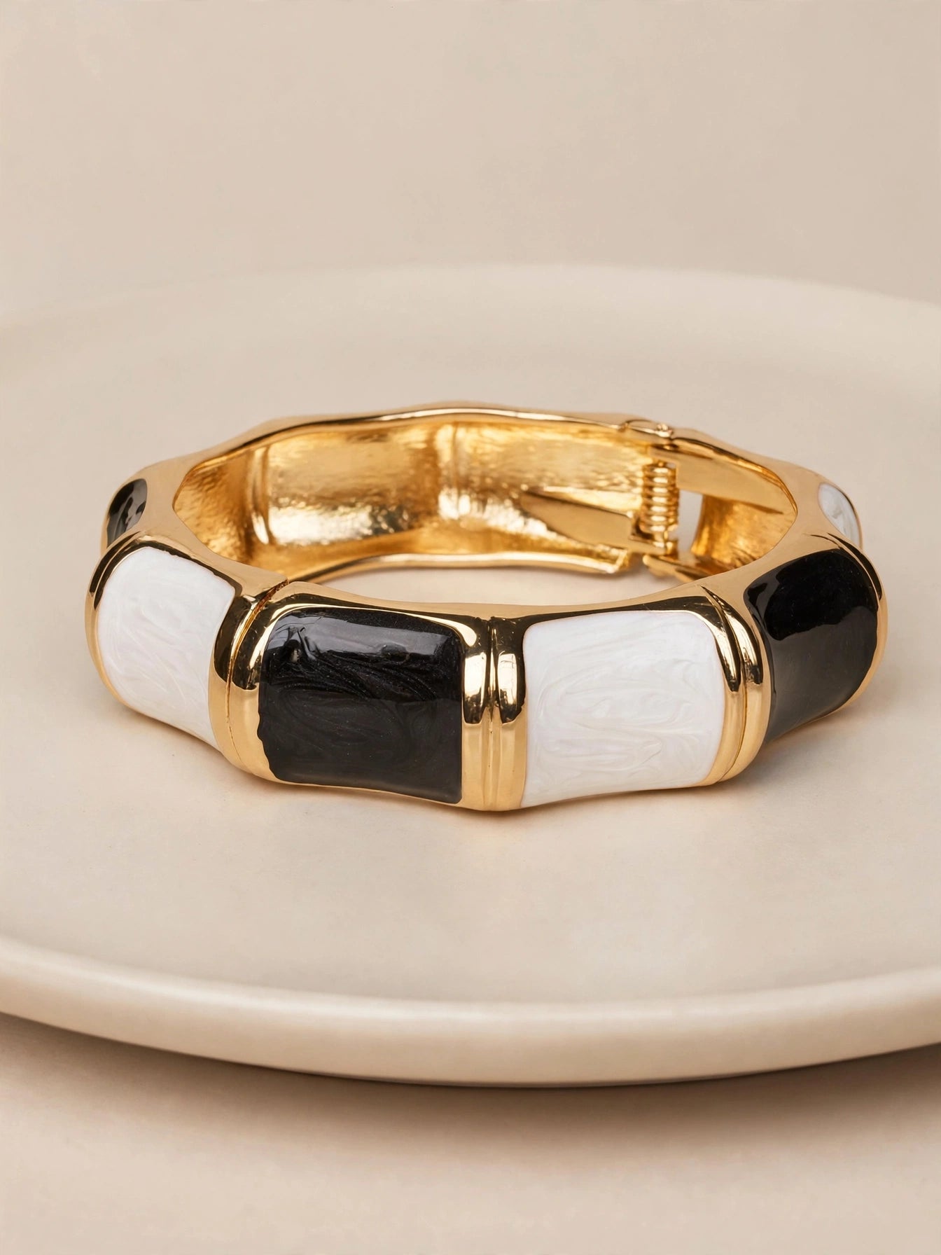 Brazalete CRUELLA